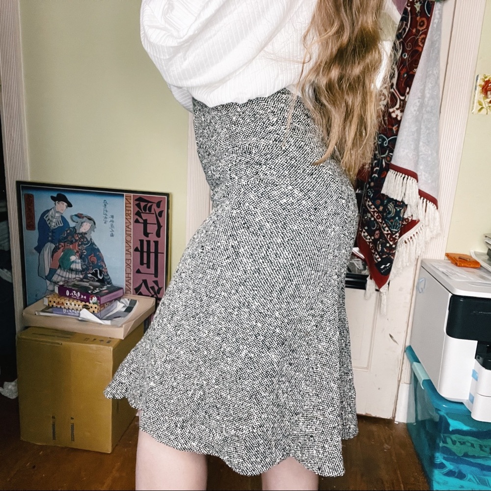 MaxMara Speckled Gray Wool Flute Hem Skirt